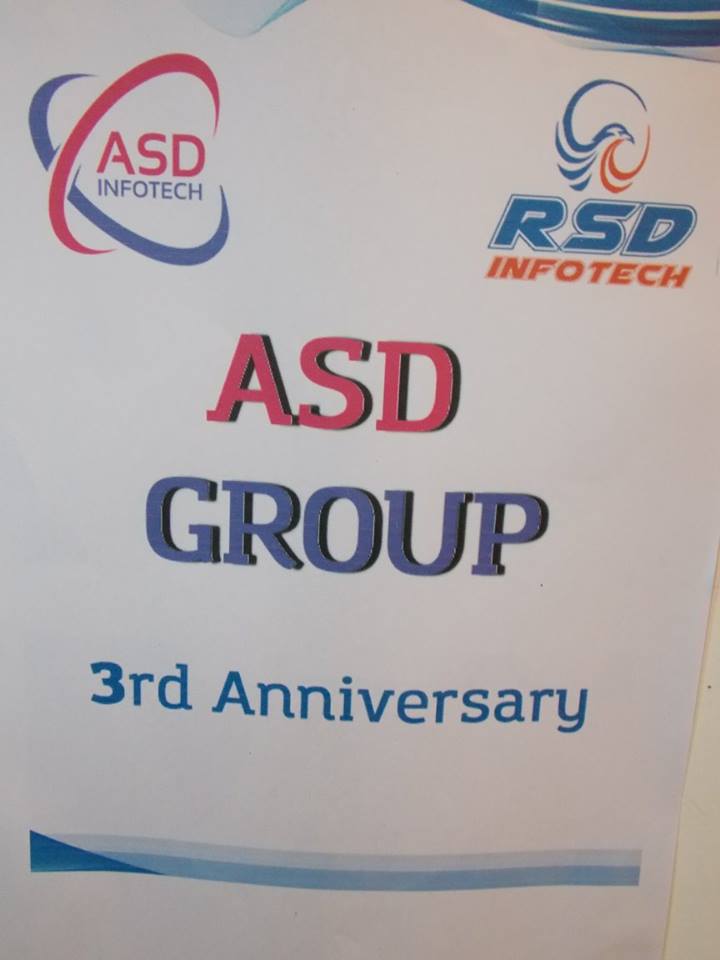 Office Party photo 8